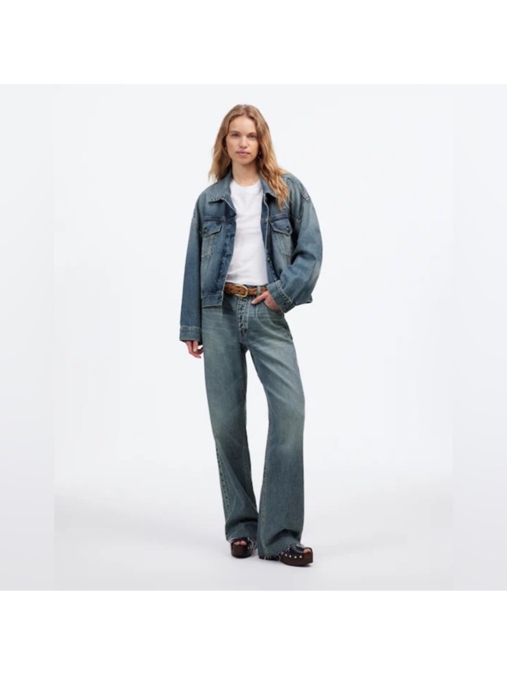 Madewell Women's Relaxed Cropped Denim Jacket in Billings - Picture 4 of 9